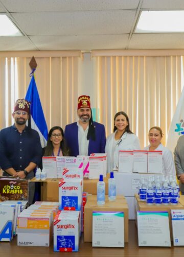 Shriners El Salvador refuerza la atención pediátrica en el Hospital Bloom con donativo
