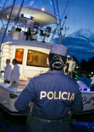 Pescadores extranjeros elogian la atención migratoria y la seguridad durante el Torneo del Marlín en El Salvador