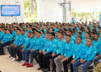 Escuela de la DOM gradúa a profesionales en construcción
