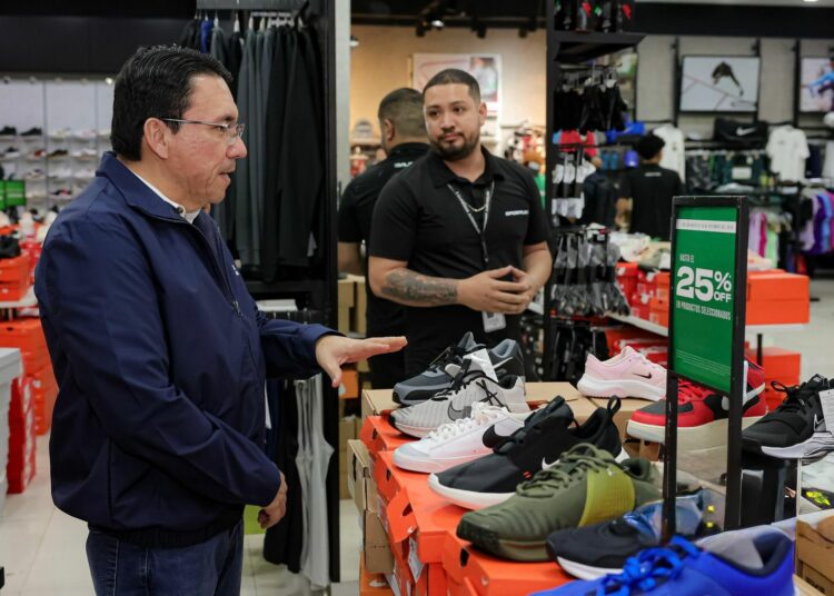 Gobierno intensifica acciones para proteger a los consumidores durante el Black Friday