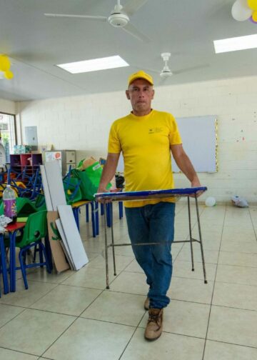 «Dos Escuelas x Día» llega a la Escuela de Educación Parvularia en Antiguo Cuscatlán