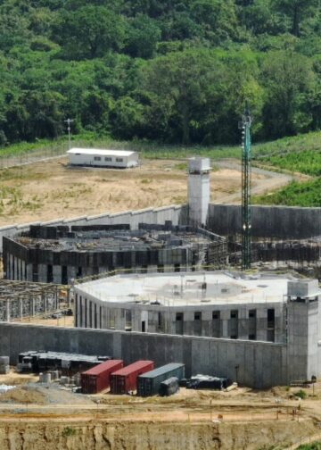 Ecuador inaugura la cárcel inspirada en modelo de máxima seguridad implementado por Nayib Bukele