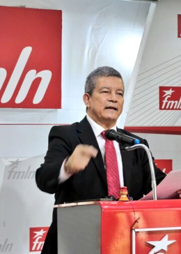 “El Chino” Flores revive fantasmas de la guerra civil al mencionar una posible “ofensiva” en 2027