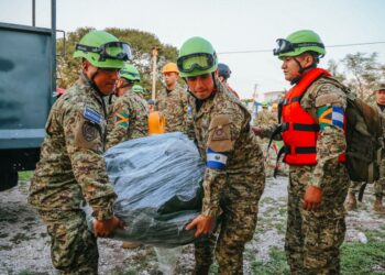 Contingente salvadoreño se une a las labores de rescate y asistencia en Jamaica