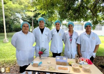 Súmate a la U impulsa a los jóvenes a continuar su formación universitaria en El Salvador