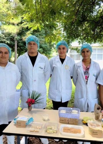 Súmate a la U impulsa a los jóvenes a continuar su formación universitaria en El Salvador