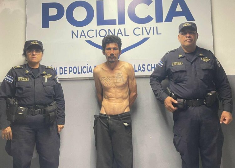 Pandillero salvadoreño es deportado desde Guatemala tras años de delinquir en Izalco