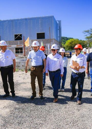 Embajador de China y autoridades de ANDA verifican avances en nueva planta potabilizadora de Ilopango
