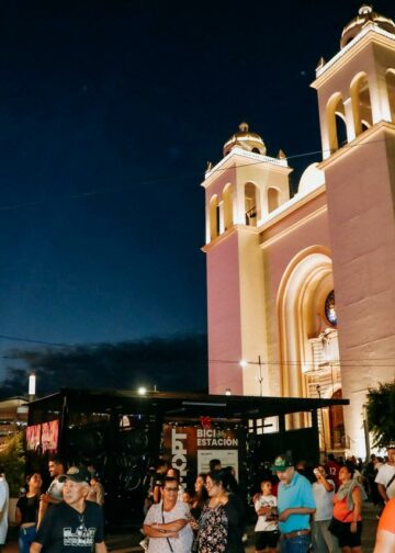 Navidad en paz: E Slvador celebra las fiestas en un ambiente de tranquilidad y sin homicidios