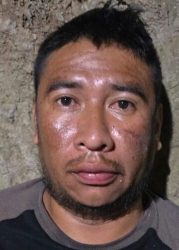 Detienen a hombre acusado de atacar con corvo a su pareja en Cuscatlán Sur