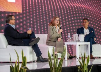 El Salvador consolida su liderazgo regional en innovación durante el GET Forum 2025