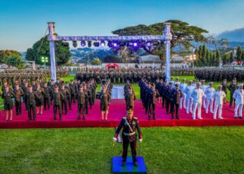 Nueva generación de oficiales se integra a la Fuerza Armada