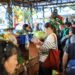 Salvadoreños llenan «agromercados» como opción de precios justos para la cena de nochebuena