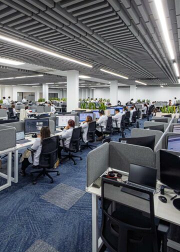 350 farmacias y más de 100 laboratorios clínicos componen la red DoctorSV