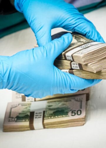 $30,000 decomisados a las pandillas pasan a manos del Estado