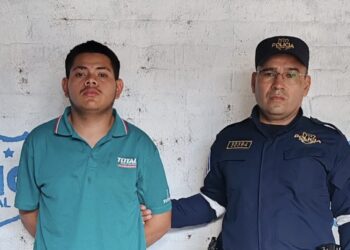 Detienen a joven que atropelló a niña de 5 años por conducir a excesiva velocidad