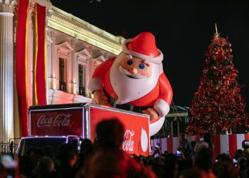 Hoy es el desfile de globos gigantes en el Centro Histórico