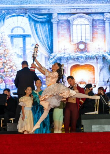 Villa Navideña brilla con el clásico de ballet “El Cascanueces”