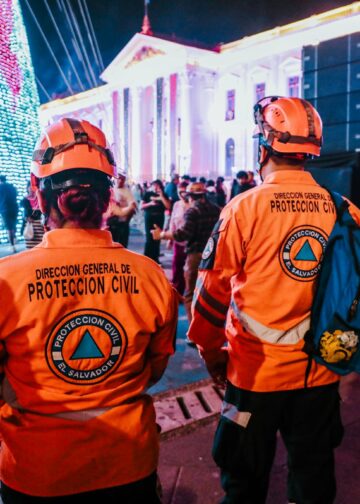 Vigilancia constante en Villa Navideña del Centro Histórico de San Salvador