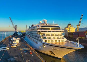 Crucero Viking Sky arriba a El Salvador