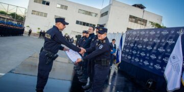 1,380 agentes reciben ascensos a Cabos como parte del proceso de dignificación policial