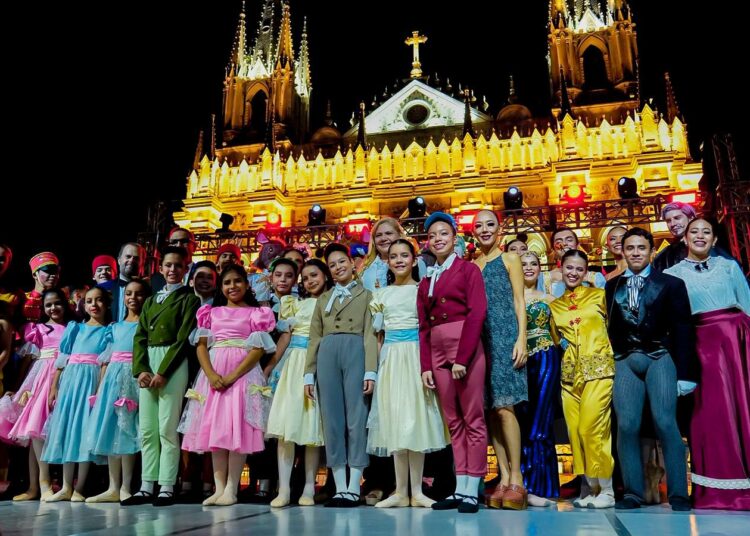 Santa Ana celebra la Navidad con “El Cascanueces” en su Centro Histórico