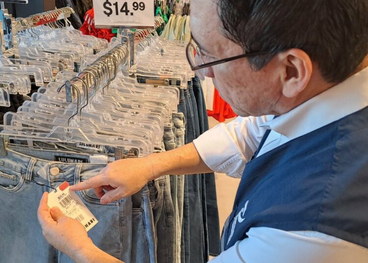 Defensoría refuerza controles y atención durante temporada festiva