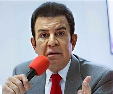 Salvador Nasralla asegura tener números y se declara: «ganador proyectado»