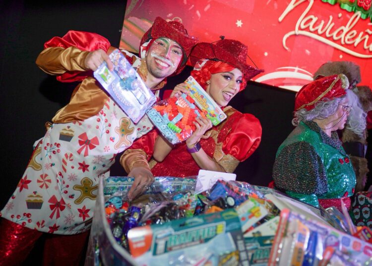 Santa Ana inicia la Gira Navideña en comunidades de todo el municipio