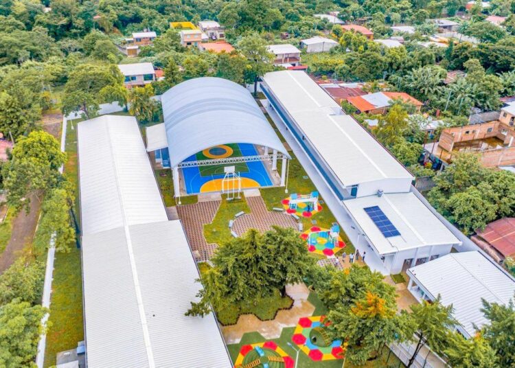 El plan «Dos Escuelas X Día» supera las 400 instituciones intervenidas