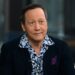 Rob Schneider felicita a El Salvador por Navidad y anuncia interés en visitar el país en 2026