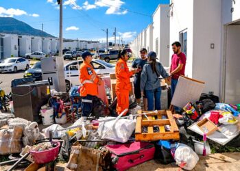 Autoridades atribuyen inundaciones en Ciudad Marsella a fallas en obras y drenajes del proyecto