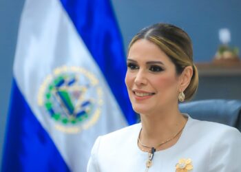Embajadora Mayorga destaca el poder de la diáspora de EE.UU. en el boom económico de El Salvador