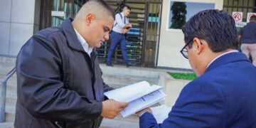 Colaborador de alcaldía denuncia a medio digital por presunta difamación y calumnia