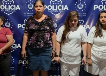 Capturados estafadores y ladrones durante operativo en Apopa
