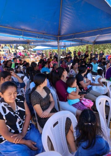 Gobierno celebra Día de Reyes Magos en Morazán y anuncia proyectos para zona fronteriza