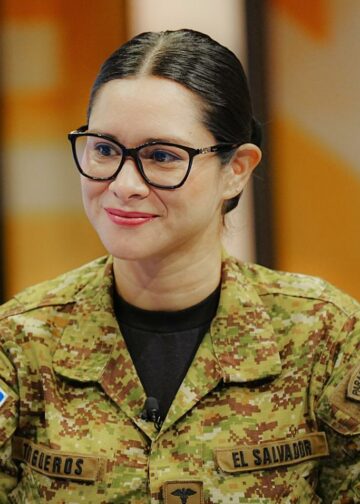 Ministra de Educación reitera llamado a padres para matricular a sus hijos en 2026