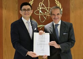 OEIA manifiesta disposición de apoyar a el salvador en energía nuclear y salud