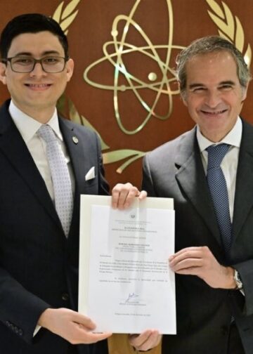 OEIA manifiesta disposición de apoyar a el salvador en energía nuclear y salud