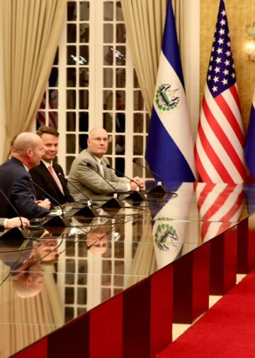 Congresistas de Estados Unidos sostienen encuentros de alto nivel con el Presidente Bukele