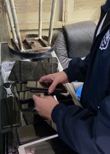 Ejecutan “Plan Tenaza” en negocios de San Salvador y La Libertad