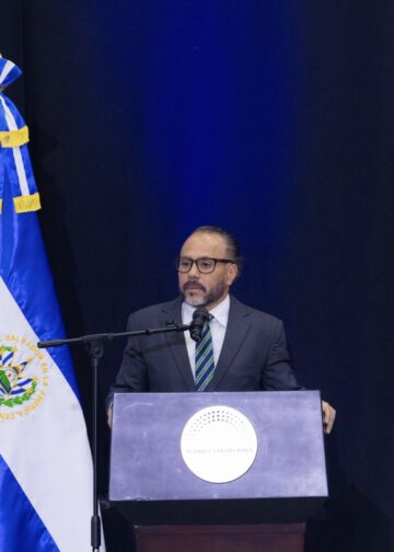 Ernesto Castro defiende prórroga del régimen de excepción y responde a críticas