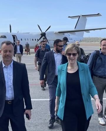 EEUU reapertura su embajada en Venezuela tras años de ruptura diplomática