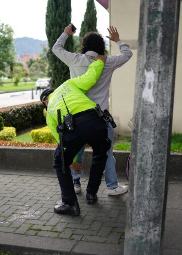 Argentina cerrará el ingreso a venezolanos relacionados con Maduro