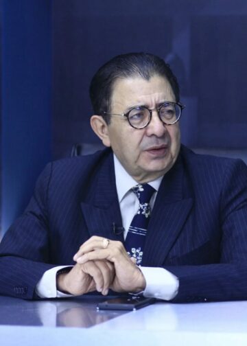 Ronal Umaña asegura que el gabinete presidencial está lleno de «choleros»