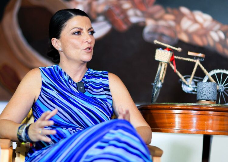 Bukele desmanteló el escudo de Maduro: Negociación magistral con el Tren de Aragua precipitó la captura del dictador