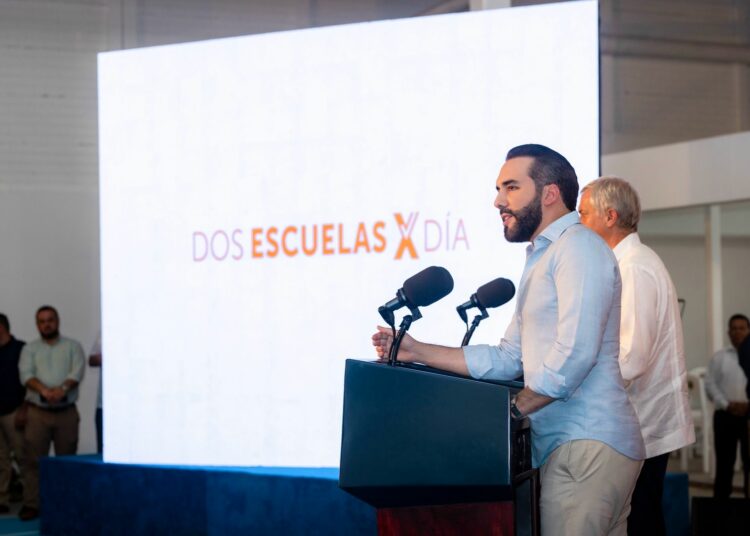 “Tenemos reos construyendo los pupitres que usarán sus propios hijos”