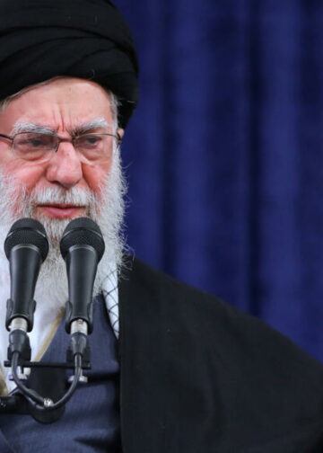 Donald Trump anuncia la muerte del líder supremo Ali Khamenei y sacude el escenario internacional