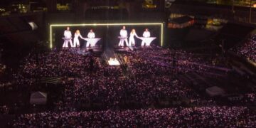 Estadio Mágico González lleno en primera noche de conciertos de Shakira