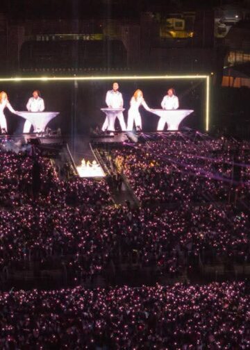 Estadio Mágico González lleno en primera noche de conciertos de Shakira